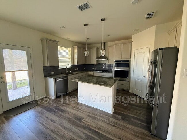 Building Photo - 117 Wild Onion Ln