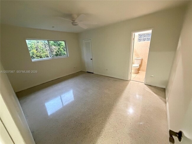 Building Photo - 2134 SW 99th Ave