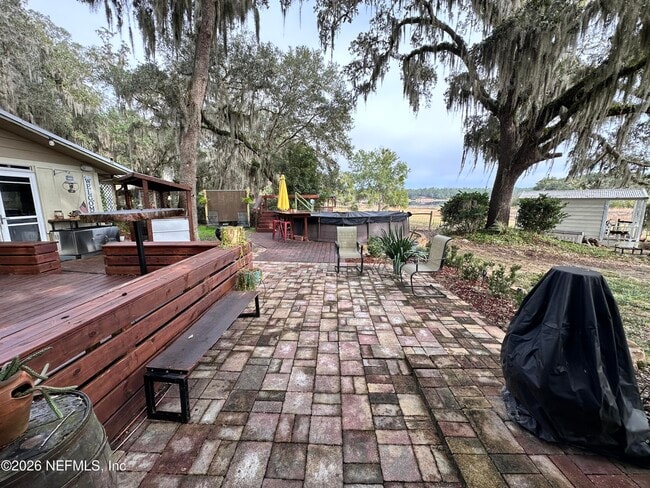 Building Photo - 128 Serenity Dr