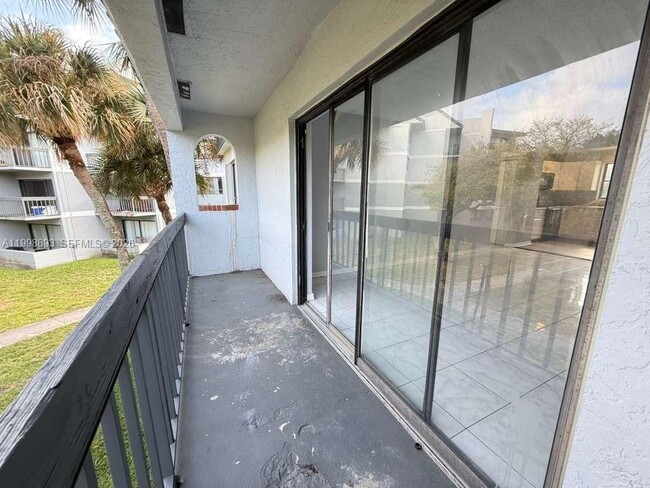 Building Photo - 1920 N Congress Ave