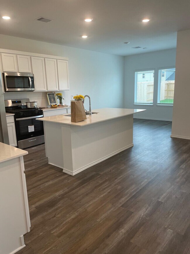 Building Photo - 27314 Azure Fls Dr