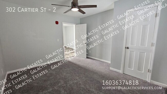 Building Photo - 302 Cartier St