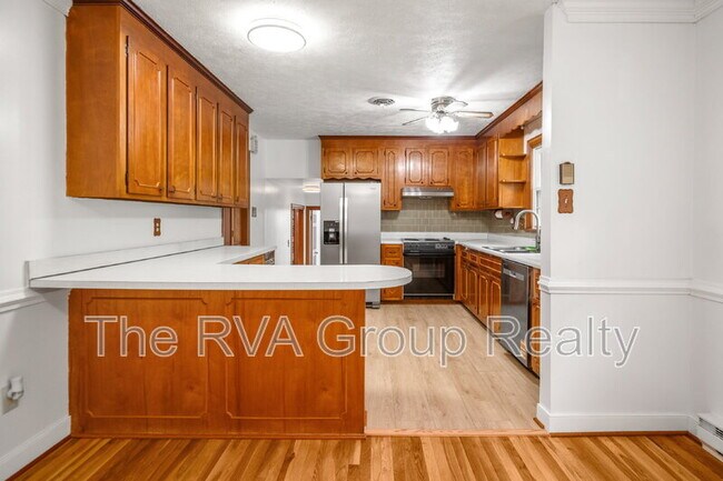 Building Photo - 2425 Capehart Rd