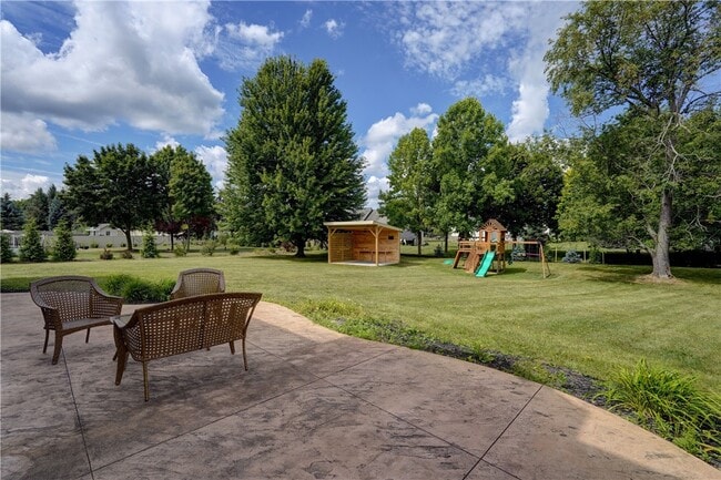 Building Photo - 83 Angels Path