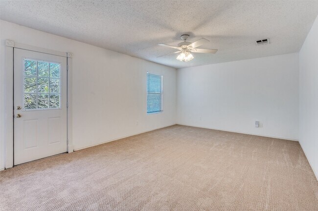 Building Photo - 5224 Royal Burgess Dr