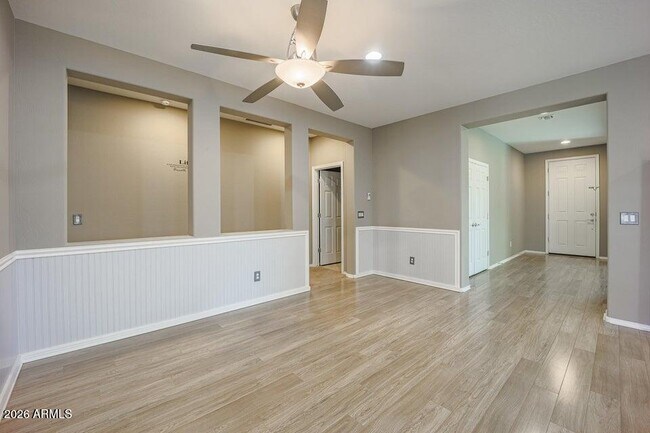 Building Photo - 17576 W Bajada Rd