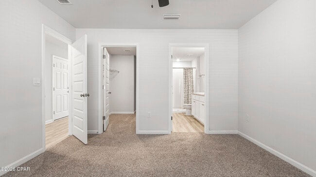 Building Photo - 5020 Rivergrass Dr