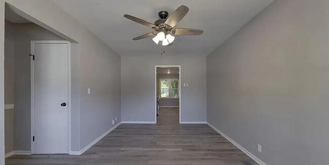 Building Photo - 1726 S Yale St