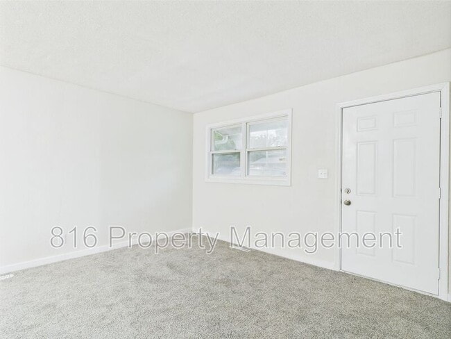 Building Photo - 7804 E 51st St