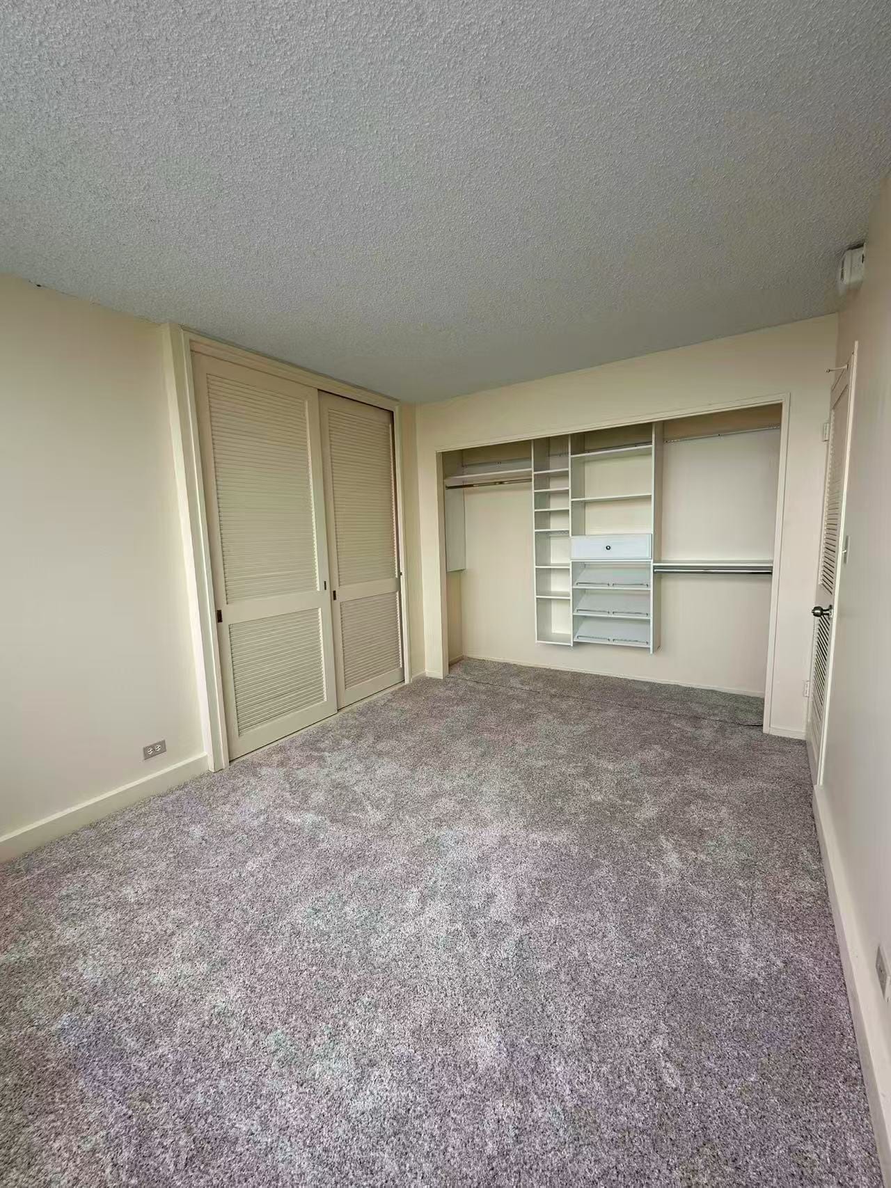 Building Photo - 1545 Nehoa St