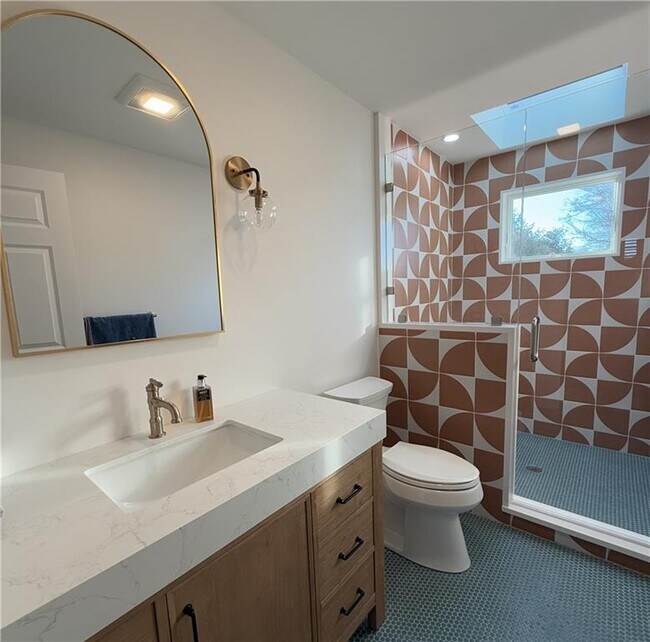 Building Photo - 4 Cliff Ave