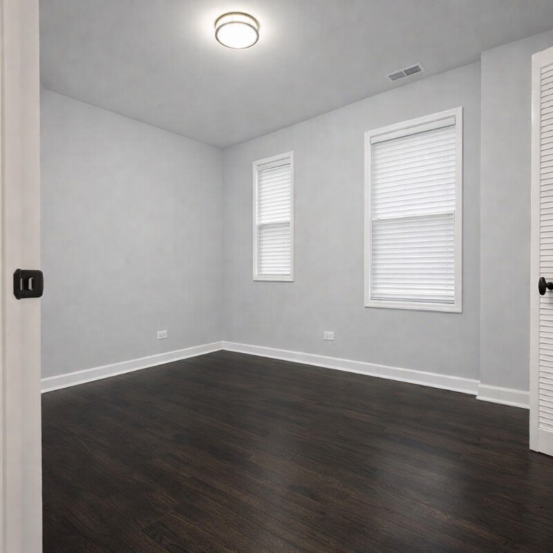 Building Photo - 1220 S Avers Ave