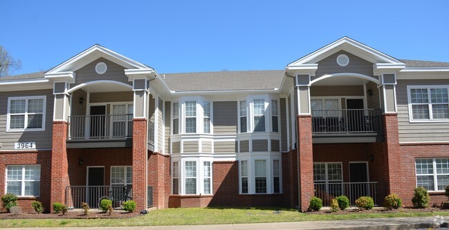 Building Photo - The Woods at Johnson Mill