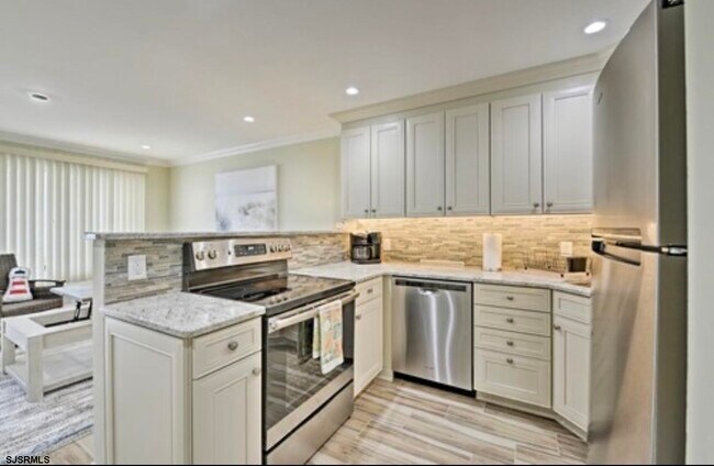 Building Photo - 203 E Brigantine Ave