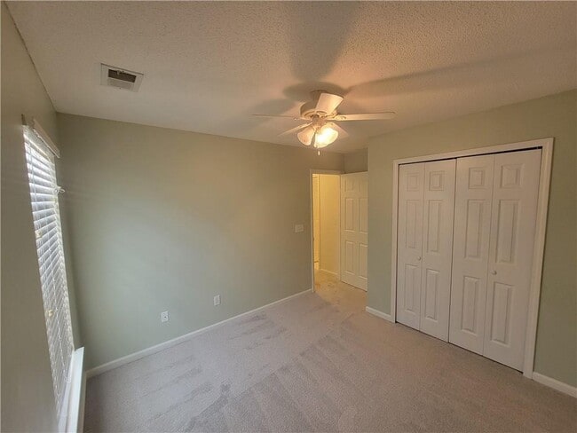 Building Photo - 264 Azalea Cir