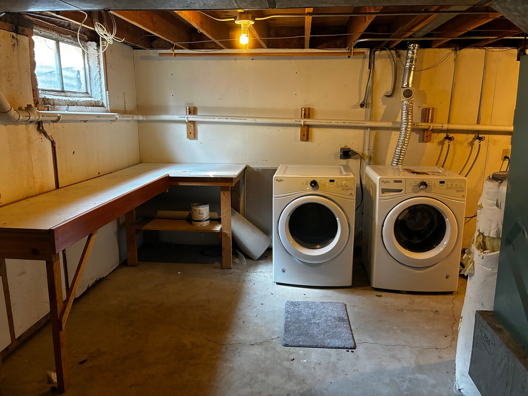 The washer and dryer are the best I've ever had here, plus a folding table or workbench - 1205 Randolph St