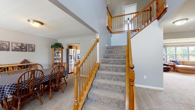 Building Photo - 817 Saybrook Falls Dr
