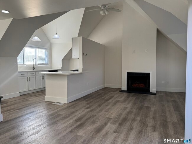 Building Photo - 87 Montoya Dr