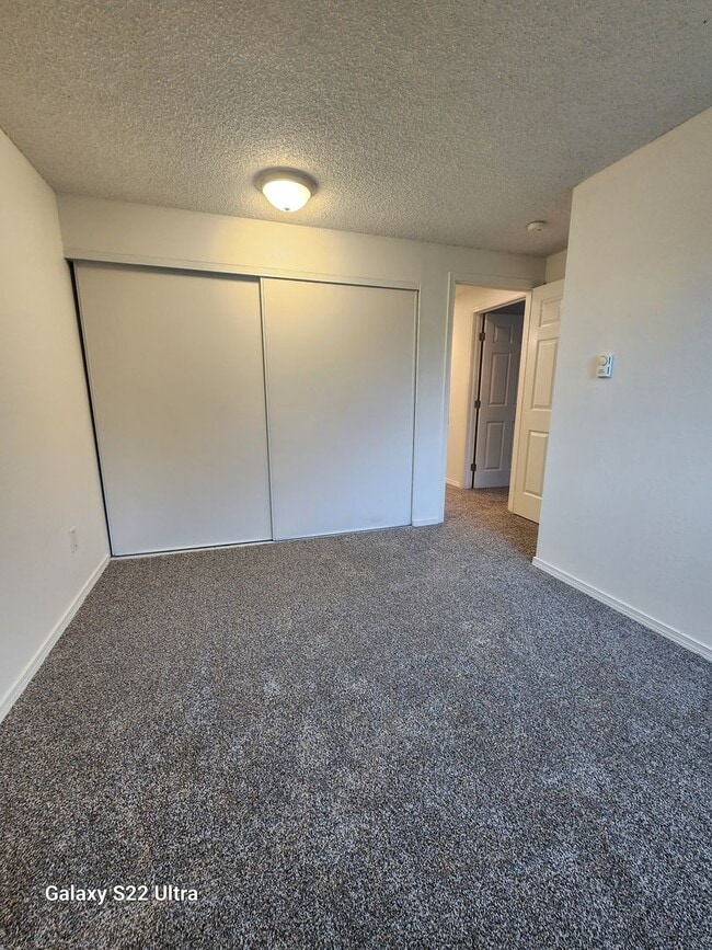 Building Photo - 3430 I St NE