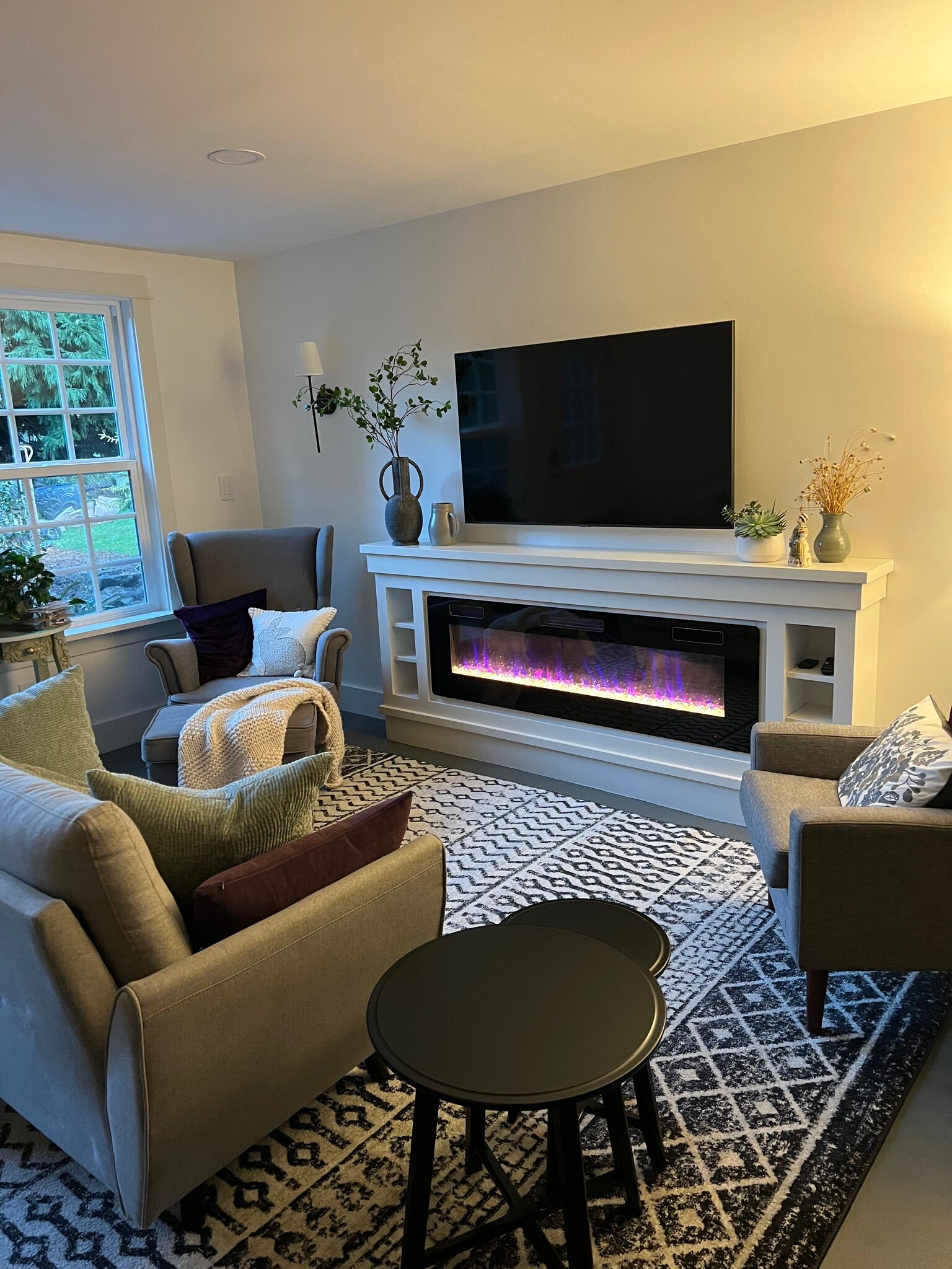 Cozy and warm - 1411 NW 120th St