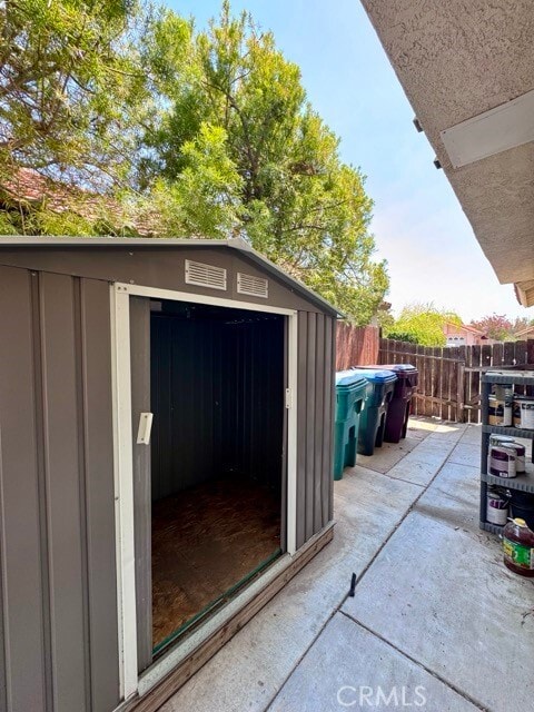 Building Photo - 39709 Garin Dr