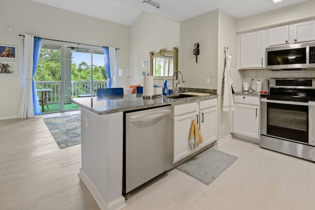 Building Photo - 2801 Chancellorsville Dr