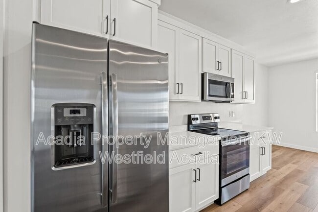 Building Photo - 419 Wood Stream Rd