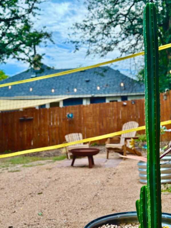 Building Photo - 607 Dawson St