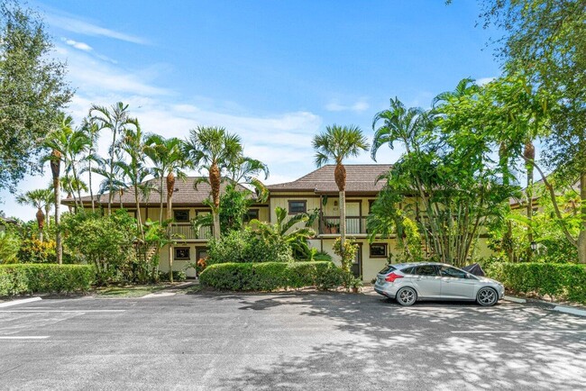 Building Photo - 13334 Polo Club Rd