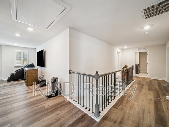 Building Photo - 6112 Willow Pin Ln