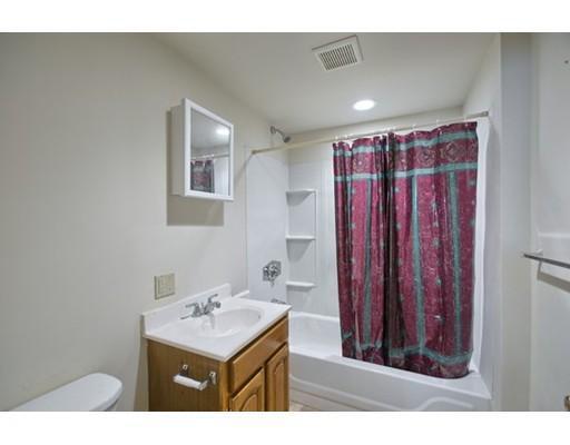 Building Photo - 15 Broadway-Unit 2