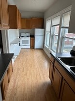 Building Photo - 49 E Cherry St