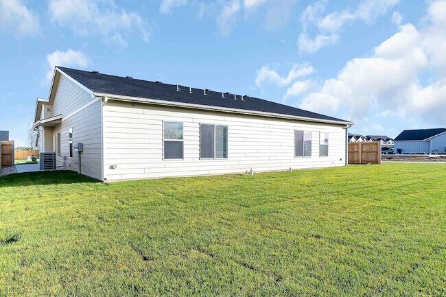 Building Photo - 625 Briarbrook Ln