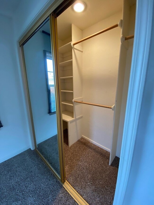 Building Photo - Beautiful Home in Old Southwest Reno w/Large Backyard