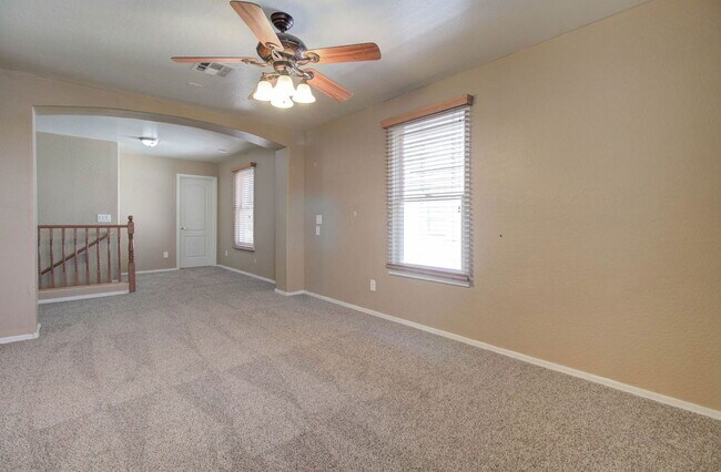 Building Photo - 15882 N 172nd Ln