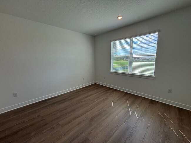 Building Photo - 6360 SW 82nd Terrace