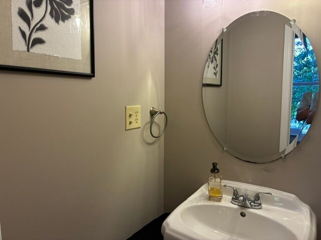 Building Photo - 145 South St