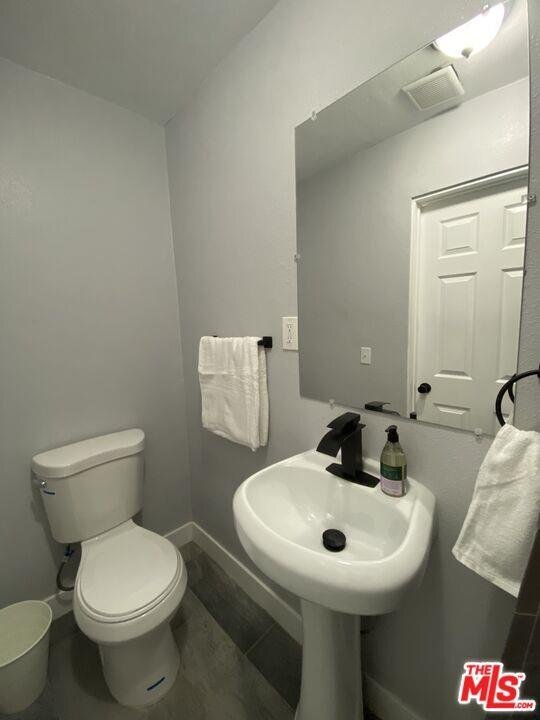 Building Photo - 3032 La Clede Ave