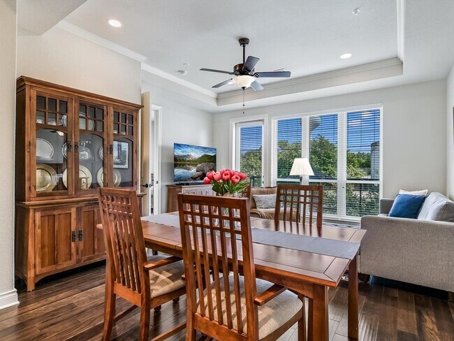 Building Photo - 102 Bella Toscana Ave