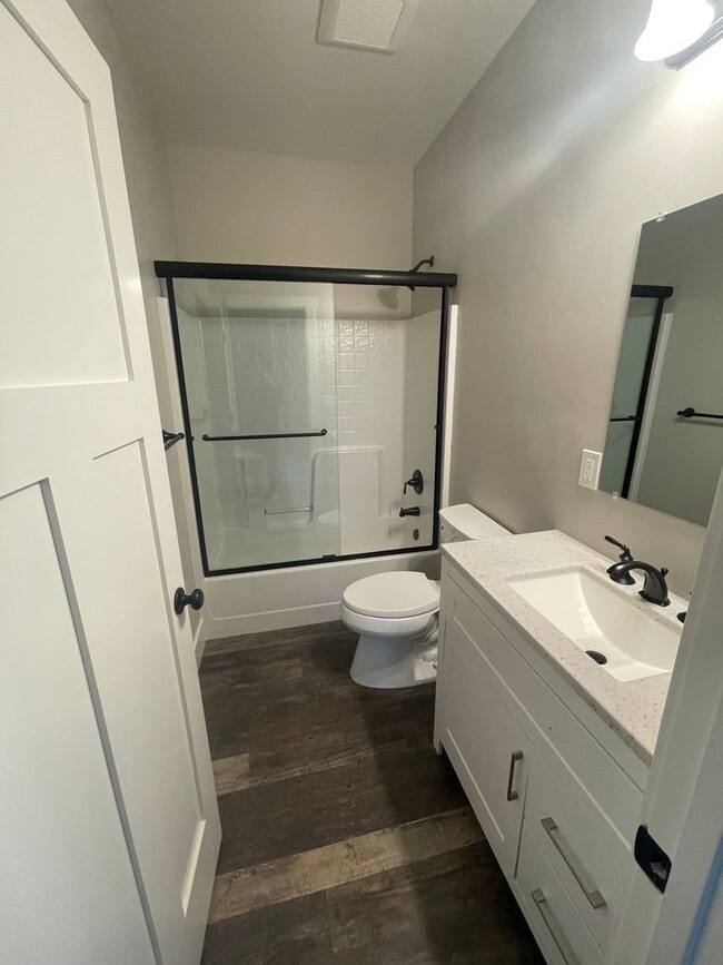 Building Photo - 2 Bedroom, 2 Bathroom ADU