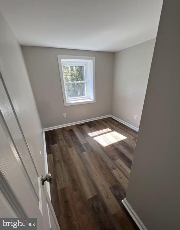 Building Photo - 5748 Yellowrose Ct