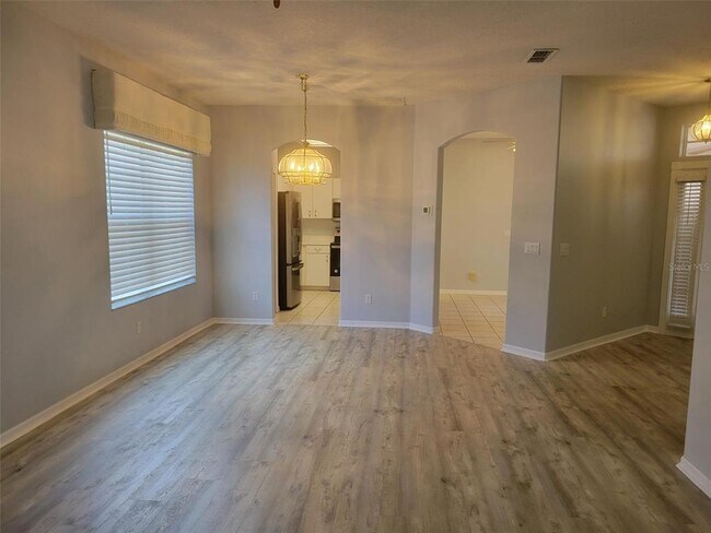 Building Photo - 4009 Hammersmith Dr