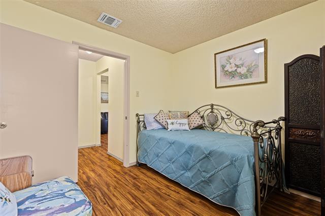 Building Photo - 8521 Holly St