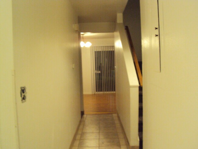 Building Photo - 23801 NE Treehill Dr