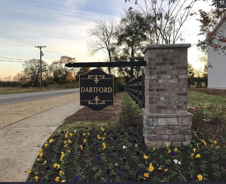 Building Photo - 3014 Posada Ct.