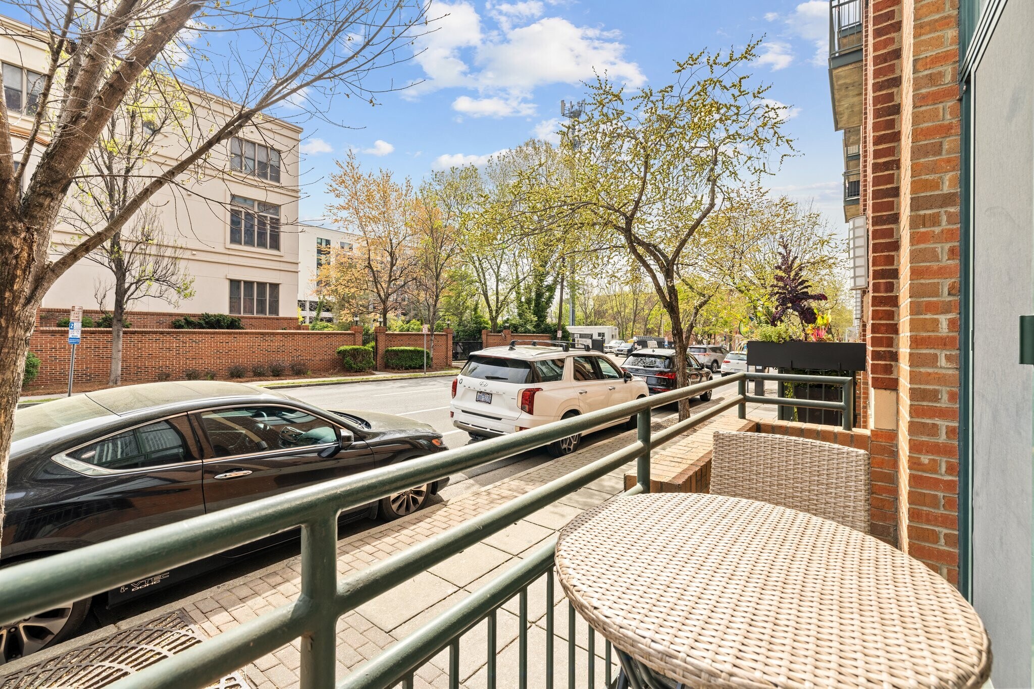 Building Photo - 444 S Blount St