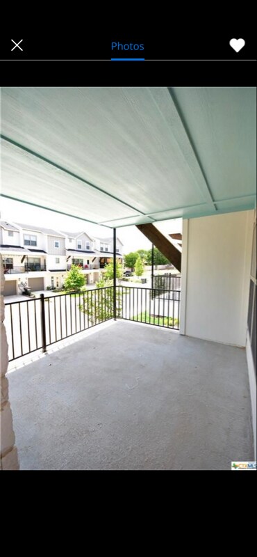 Building Photo - 221 Birch Oak Ln