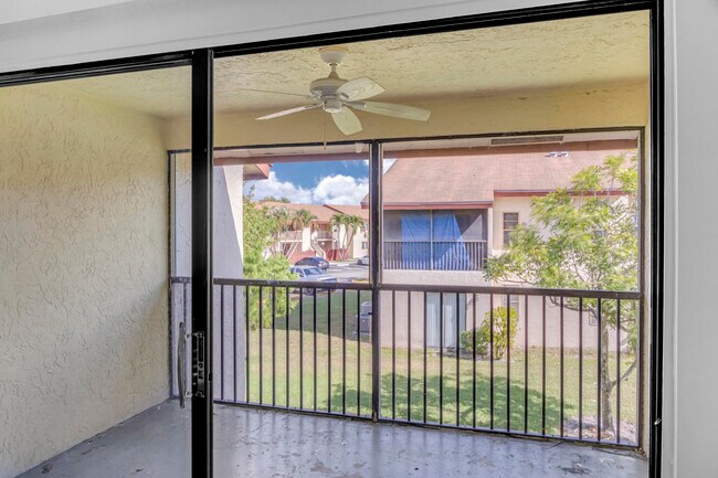 Building Photo - 7951 Southgate Blvd