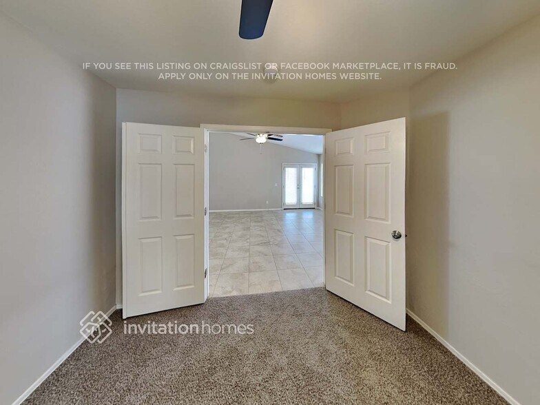 Building Photo - 2260 W Hayden Peak Dr