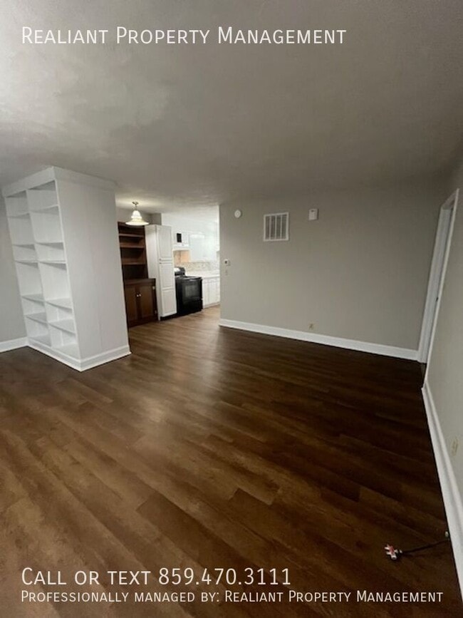 Building Photo - 508 W Main St